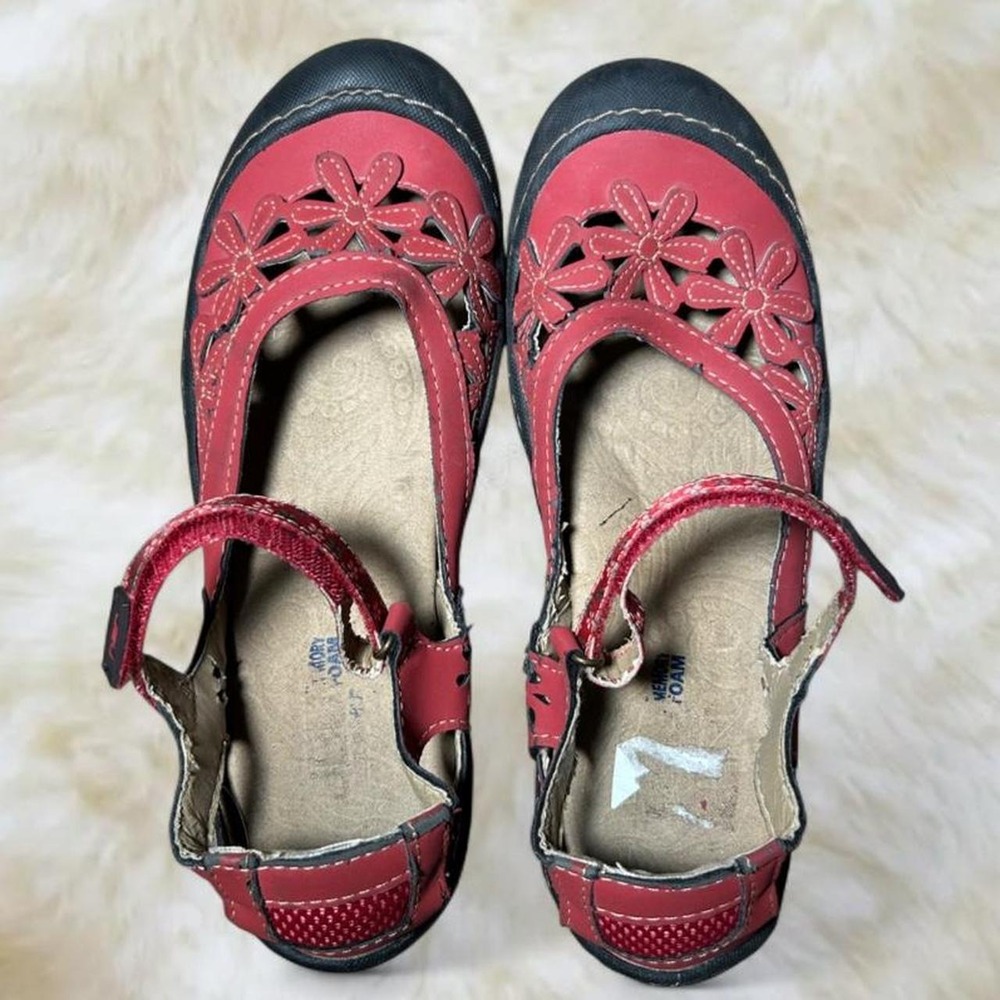 JBU Jambu Wildflower Red Floral Mary Jane Sandals Womens Size 8 Memory Foam